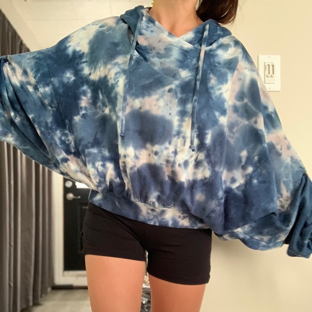 Womens hoodie size S/M tie dye